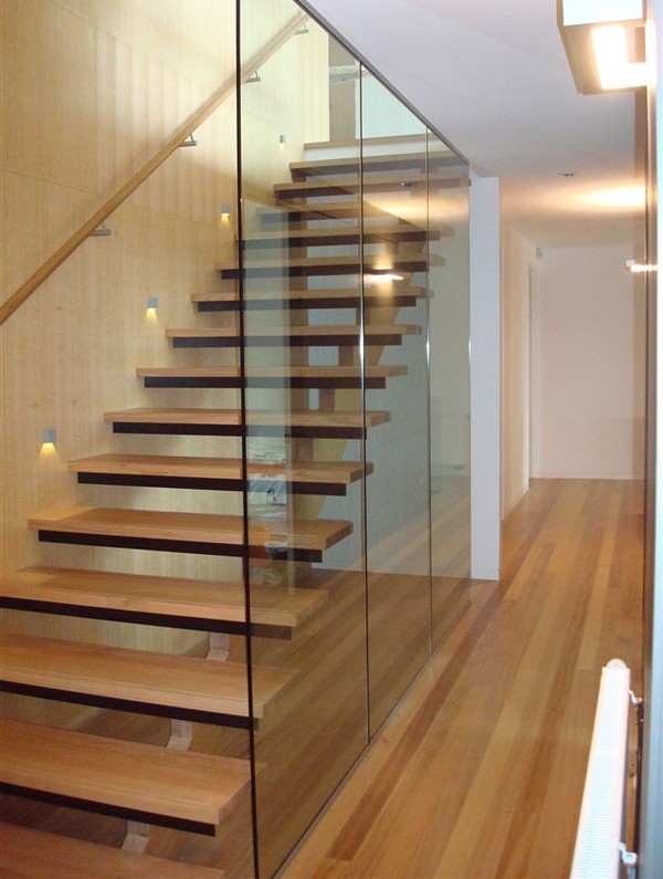 flat glass supply kapiti